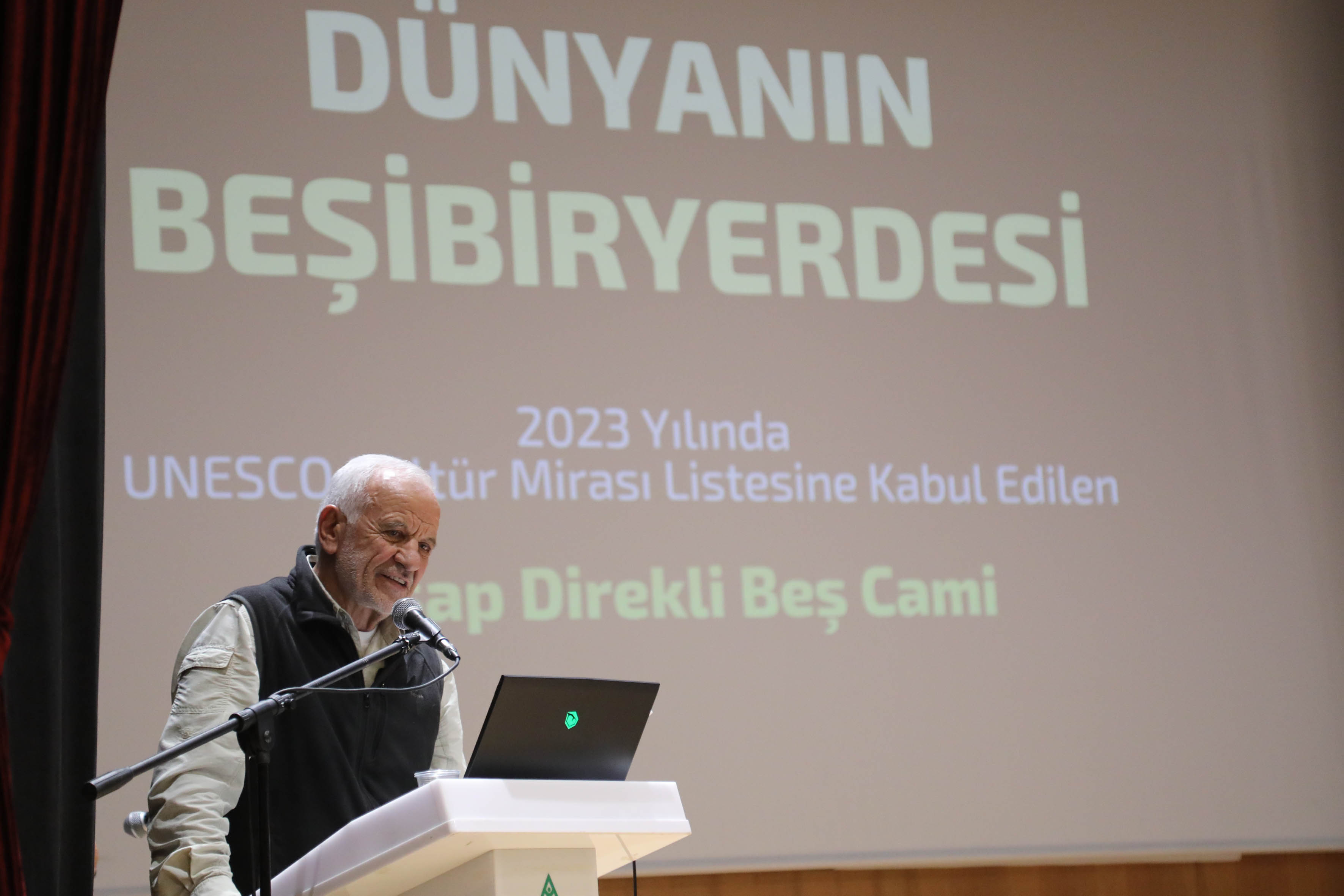 2024 11 03 Kültür Çsm Dünyanın Beşibiryerdesi Fotoğraf Sunumu Ve Panel (...