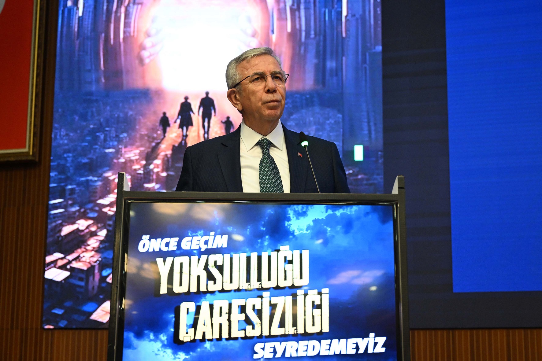 Mansur Yavaş Yoksulluk