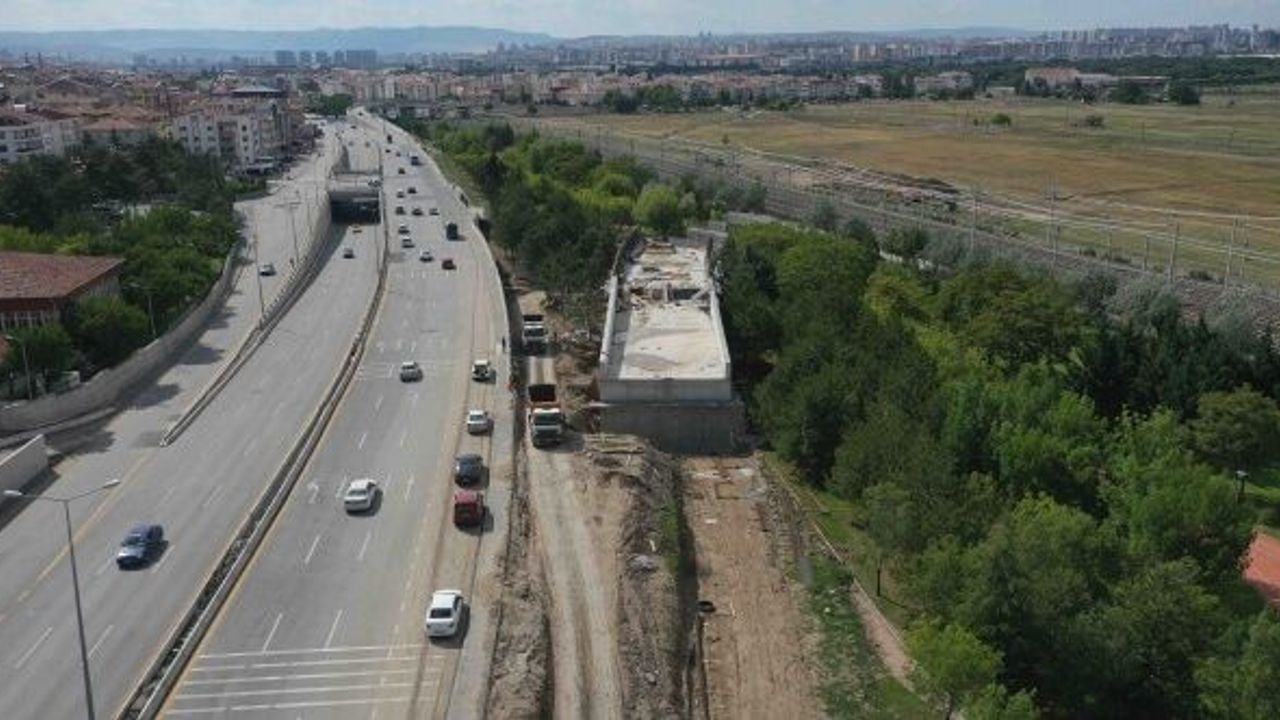 Etimesgut İstasyon Caddesi’nde Çalışmalar Hızla İlerliyor