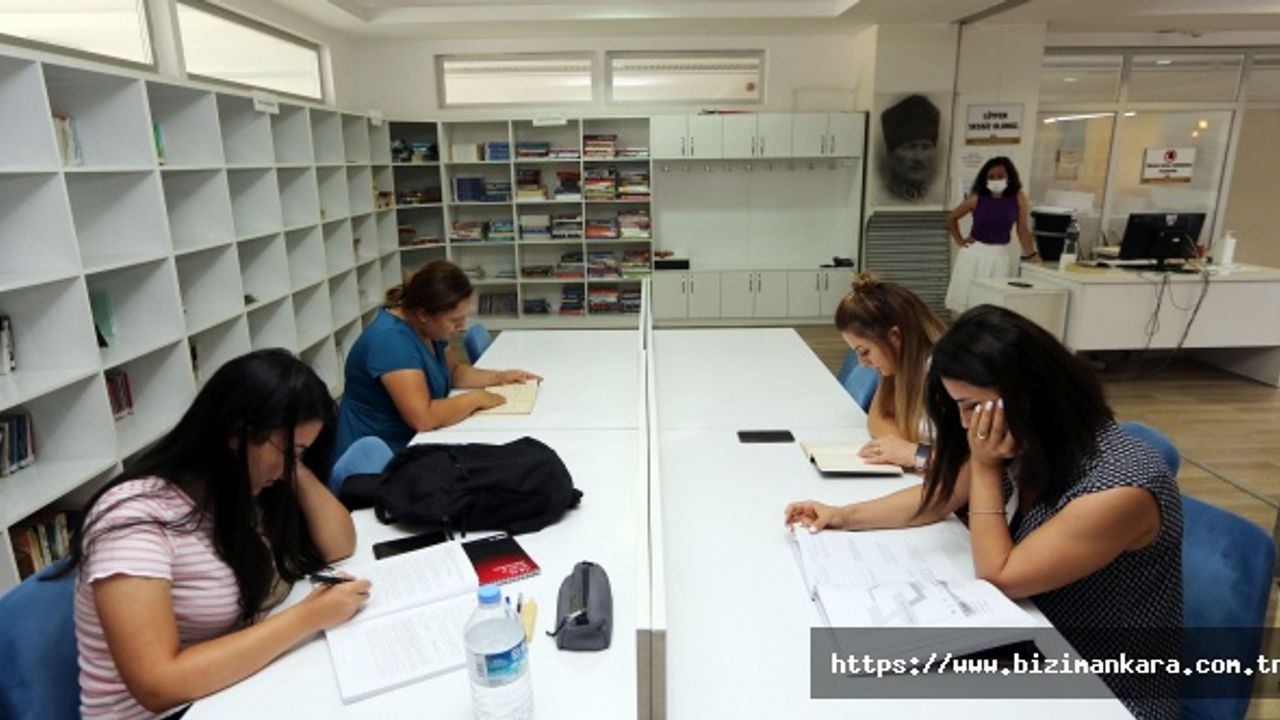 Yenimahalle’den 12 Ayrı Noktada Kütüphane Hizmeti
