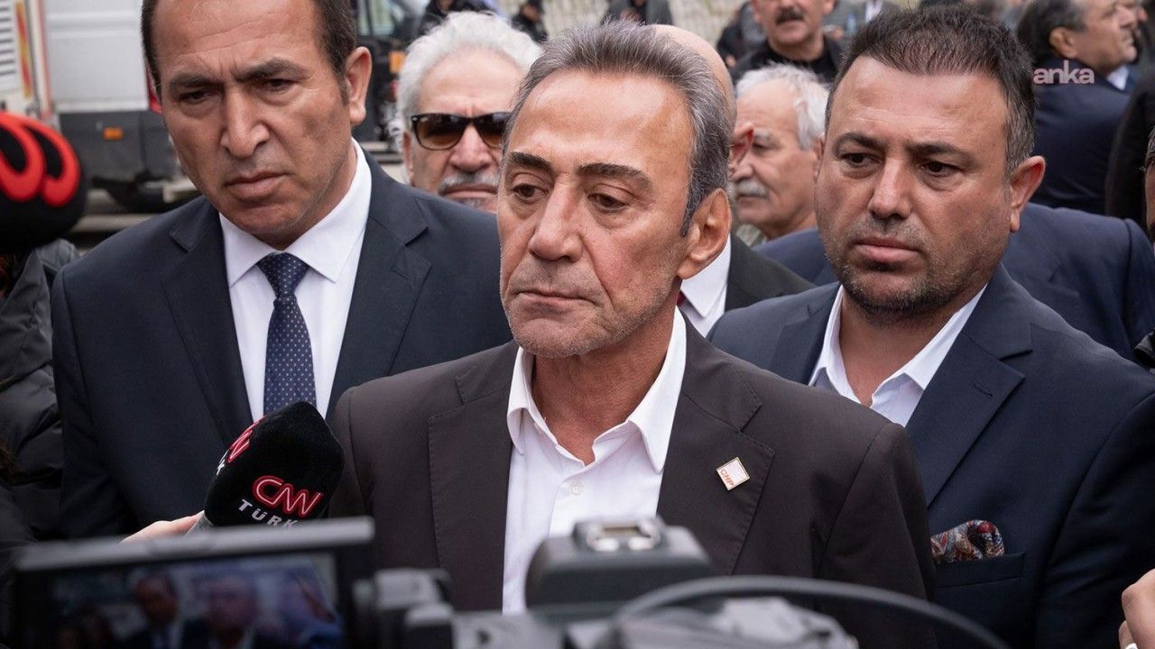 CHP'de 2 Eski Milletvekili İhraç Edildi