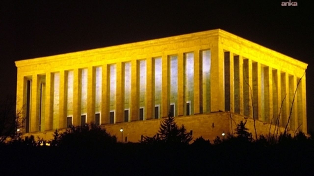 Cumhuriyet'in 102. Yılı Ankara'da Yürüyüş ve Konserlerle Kutlanacak