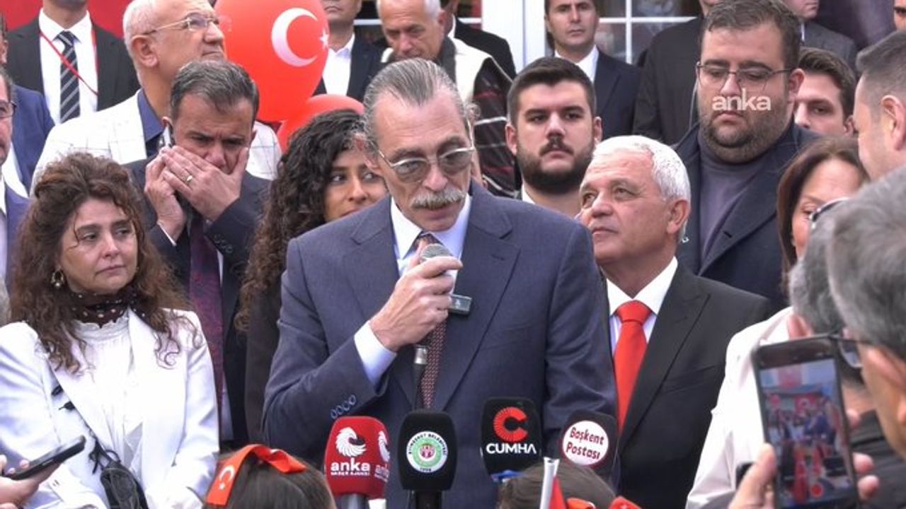 Erdal Beşikcioğlu: “Cumhuriyet Bayramı'nda Bu Lokantayı Açmak, Bizim İçin Özel Bir Onur”