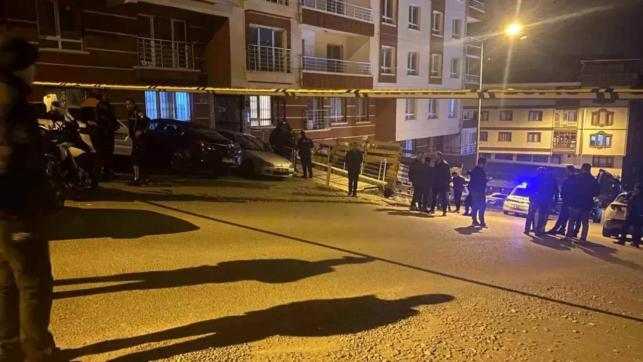 Ankara'da Uyuşturucu Operasyonunda Bir Polis Yaralandı