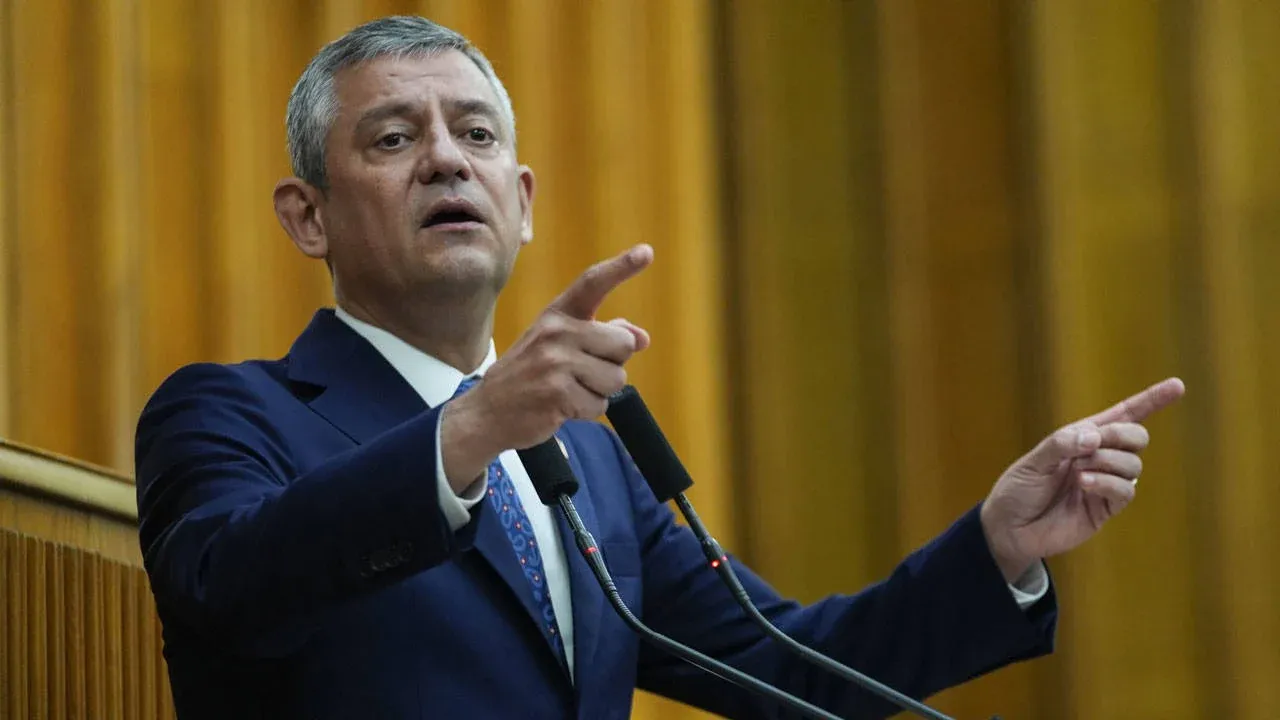 Özgür Özel: "Bedeller Ödeyeceğiz Ama Yürüyüşümüzde