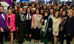 Mansur Yavaş Eşi Nursen Yavaş ile Beraber 8 Mart Dünya Kadınlar Gününü Kutladı