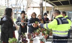 Ankara'da Çiçeğim Takas Uygulaması Sürüyor