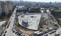 Koru Mahallesi Kent Meydanı ve Otopark Çalışması Sürüyor