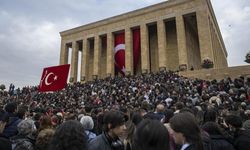 Ramazan Bayramı Tatilinde Anıtkabir'e Ziyaretçi Akını