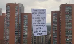 31 Mart'ta AKP'li Başkanı Seçtiler. Allah Belamızı Versin Diye Pankart Astılar