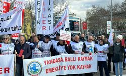 Birleşik Emekliler Sendikası'ndan Bayram İkramiyesi Açıklaması: Emekliyi Sizin Belirlediğiniz Politikalar Yoksullaştırdı