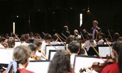 ABB'nin Her Çocuğa Sanat Projesi'nde Orkestra Konseri