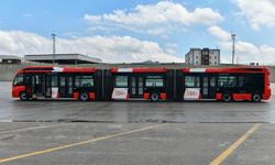 Mansur Yavaş Toplu Ulaşımda Yeni Bir Dönemi Başlatıyor: Yüksek Kapasiteli Metrobüsler Geliyor