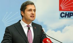 Deniz Yücel'den Bakan Yerlikaya'ya Otobüs Tepkisi: "Görev Tanımınızda Montajcılık mı Var?"