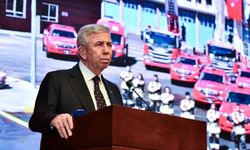 Mansur Yavaş 300 Yeni İtfaiye Personeli İle Bir Araya Geldi