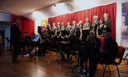 Etimesgut'ta Halk Müziği Konserlerine Büyük İlgi
