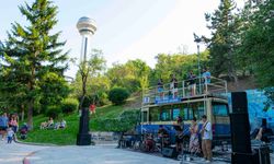 Ankara Büyükşehir Belediyesi Parklarında Renkli Yaz Akşamları