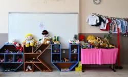 Ankaralı Miniklerden 'Askıda Oyuncak'