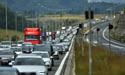 Ağır Taşıtlara Bayramda Trafik Yasağı