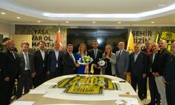 CHP Heyeti Ankaragücü'nü Ziyaret Etti