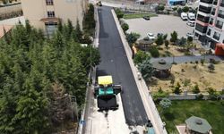 Pursaklar'da Asfalt Çalışmaları Sürüyor
