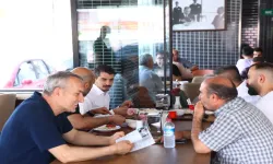 Çankaya Belediye Başkanı Güner, Sokullu Kent Lokantası'nda Vatandaşlarla Bir Araya Geldi