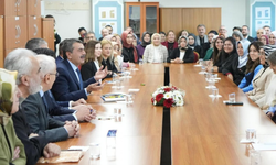MEB, 2025 yılı Öğretmenlik Mesleği Kariyer Basamakları Kılavuzu'nu Yayımladı