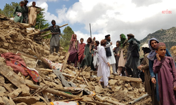 Afganistan'da Deprem... Yüzlerce Kişi Öldü
