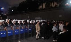 Çevik Kuvvet CHP İstanbul İl Başkanlığı'nda