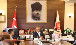 Keçiören Belediye Başkanı Özarslan Öğrencileri Ağırladı