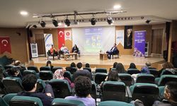 Keçiören'de "Geleceğin Yapay Zekâ Liderleri Projesi Zirvesi" Düzenlendi