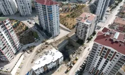 Ankara'da İnşaatta Toprak Kayması Nedeniyle Bina Boşaltıldı