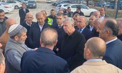 Mansur Yavaş, Hacı Bayram Esnafını Ziyaret Etti