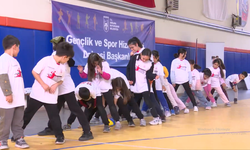 ABB Başkanı Mansur Yavaş'tan "Fabrika Voleybol" Projesine Destek