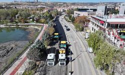 Gölbaşı Belediyesi'nden Sıcak Asfalt Çalışması