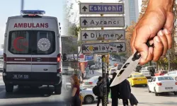 'Kızılay' Tabelası Önündeki Fotoğraf Çektirme Sırasında Bıçaklı Kavga