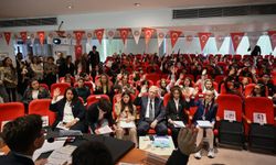 Mansur Yavaş Çocuk Meclisi'nin 30. Dönem Mazbata Törenine Katıldı