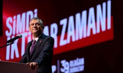 Özgür Özel, 4'üncü Kez CHP Genel Başkanı Seçildi: Oyların Tamamını Aldı