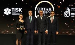 Bursa Büyükşehir'in "Mor Haritam" Dijital Uygulamasına Ankara'da Ödül