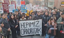 Ankara'da 19 Mart'ın 9'uncu Ayında Yürüyen Öğrencilere Polis Müdahalesi