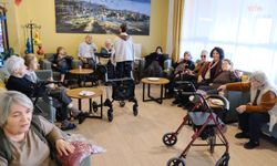 Ankara’daki Ucuz Otellerin Ardından, Eskişehir’de Emekliler Belediye Merkezine Taşındı