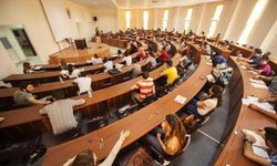 Üniversite Eğitimi 3 Yıla Düşüyor