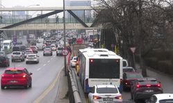 Ankara Büyükşehir Belediyesi'nden ANKAmall AVM Önünde Trafik Düzenlemesi