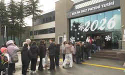 Başkent'te BelPA Buz Pateni Tesisi'ne Büyük İlgi