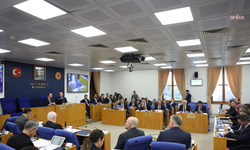 En Düşük Emekli Aylığının 20 Bin TL Olması Teklifi Komisyonda Kabul Edildi