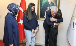 Müsavat Dervişoğlu, Sinan Ateş’in Eşi Ayşe Ateş ve Kızları İle Görüştü