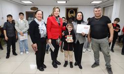 Karnesini Getiren Seymenlere Kitap