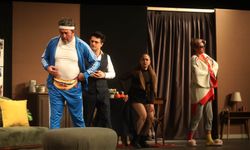 Yenimahalle Tiyatro Festivali Devam Ediyor