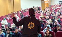 Sincan'da Annelere Yönelik Uyuşturucu İle Mücadele Semineri