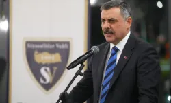 İçişleri Bakanı Mustafa Çiftçi, Siyasallılar Vakfı’nın İftarında Mezun ve Öğrencilerle Buluştu